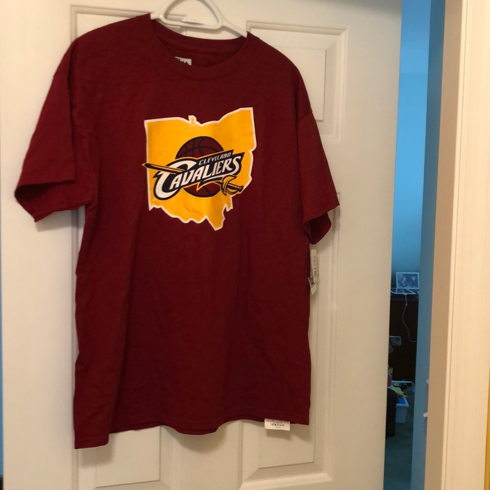 NWT - Kyrie Irving Size Large